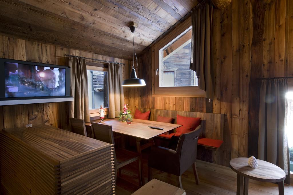 Chalet Z'Gogwaergji Zermatt Pokoj fotografie